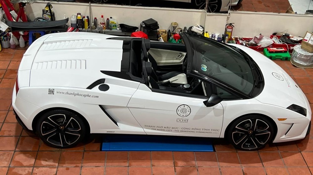  Lamborghini Gallardo LP560-4 Spyder 50th Anniversary 