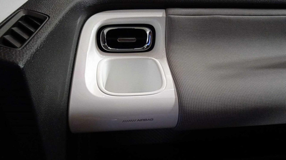 Hộc đựng cốc của Wuling Air ev 2022 Hộc đựng cốc của Wuling Air ev 2022