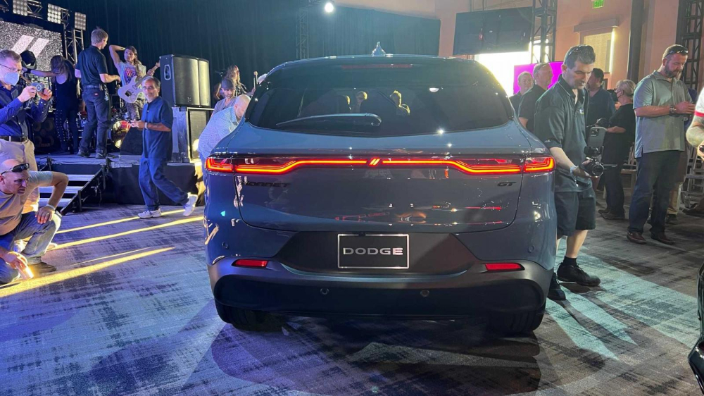 Dodge trình làng chiếc SUV nhỏ gọn Hornet 2023, 14.000 đơn đặt hàng đã có Dodge trình làng chiếc SUV nhỏ gọn Hornet 2023, 14.000 đơn đặt hàng đã có