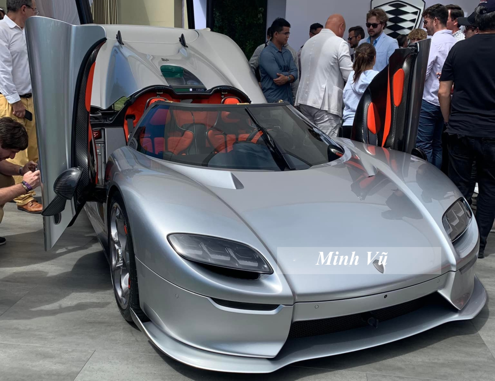 Trải nghiệm nhanh siêu phẩm Koenigsegg CC850 mới ra mắt, số sàn 6 cấp Trải nghiệm nhanh siêu phẩm Koenigsegg CC850 mới ra mắt, số sàn 6 cấp ma thuật, chỉ 50 xe được sản xuất