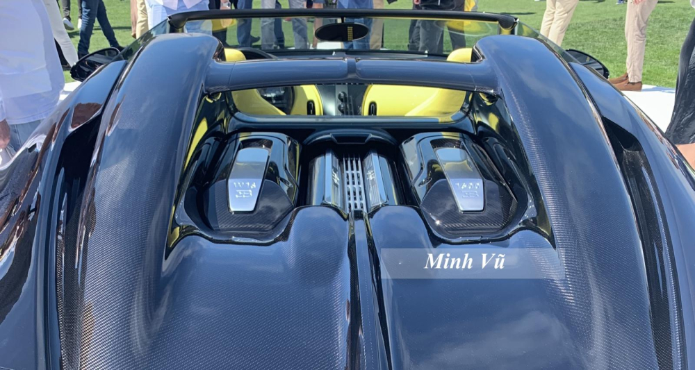 Sau gần 20 năm chinh chiến ở phân khúc hypercar với Sau gần 20 năm chinh chiến ở phân khúc hypercar với át chú bài là động cơ W16 cuối cùng cũng sẽ từ giã thị trường với lời chia tay đặt trên mẫu xe Bugatti Mistral Roadster