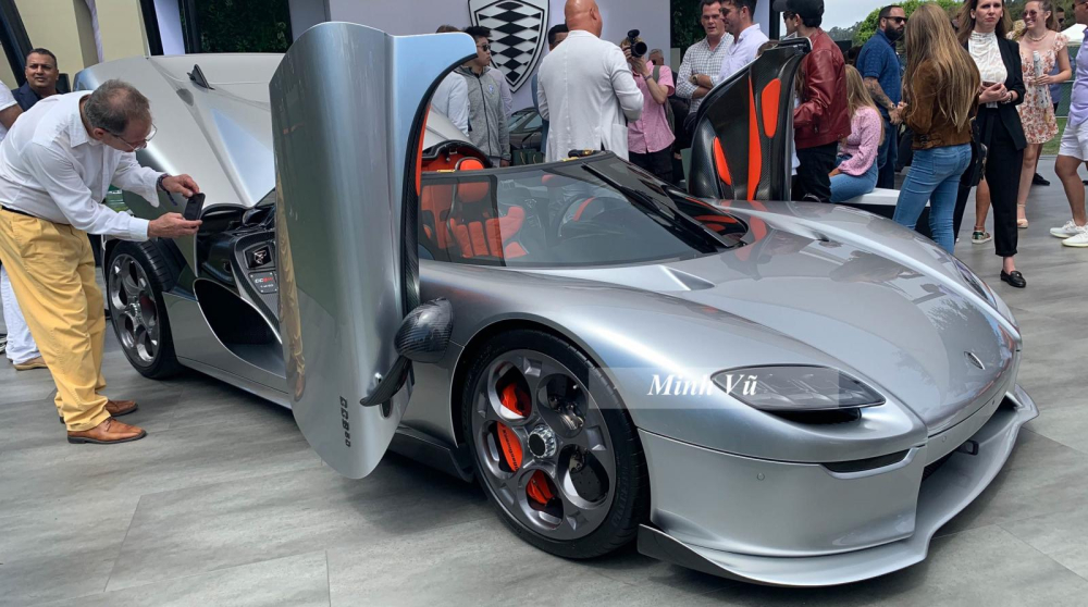Trải nghiệm nhanh siêu phẩm Koenigsegg CC850 mới ra mắt, số sàn 6 cấp Trải nghiệm nhanh siêu phẩm Koenigsegg CC850 mới ra mắt, số sàn 6 cấp ma thuật, chỉ 50 xe được sản xuất