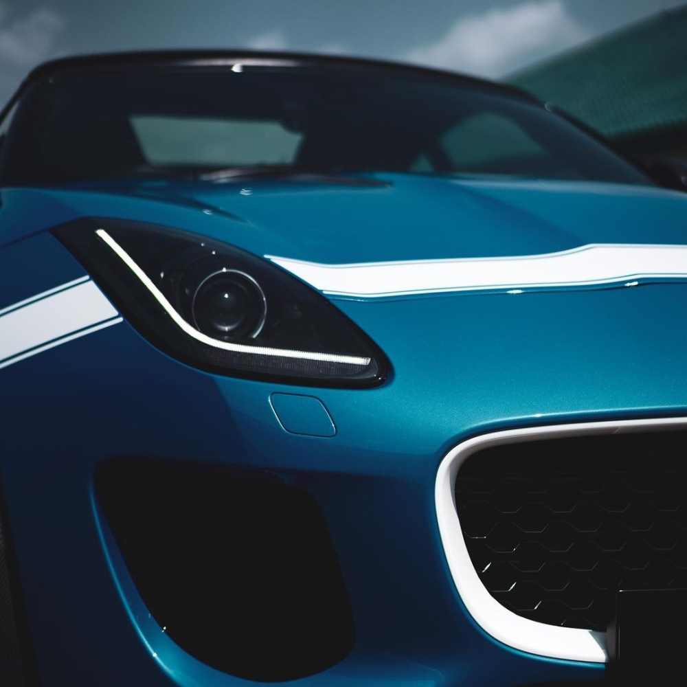 1 trong 2 người sở hữu Jaguar F-Type Project 7 siêu giới hạn tại Malaysia là Tunku Idris Iskandar Ismail