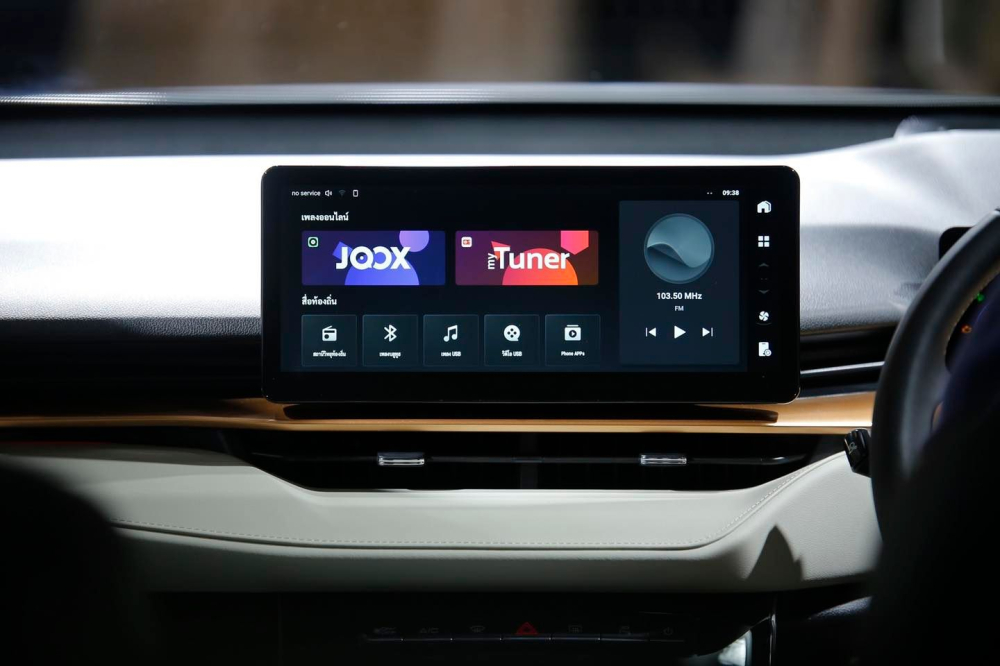 M&agrave;n h&igrave;nh cảm ứng trung t&acirc;m của Haval H6 PHEV 2022