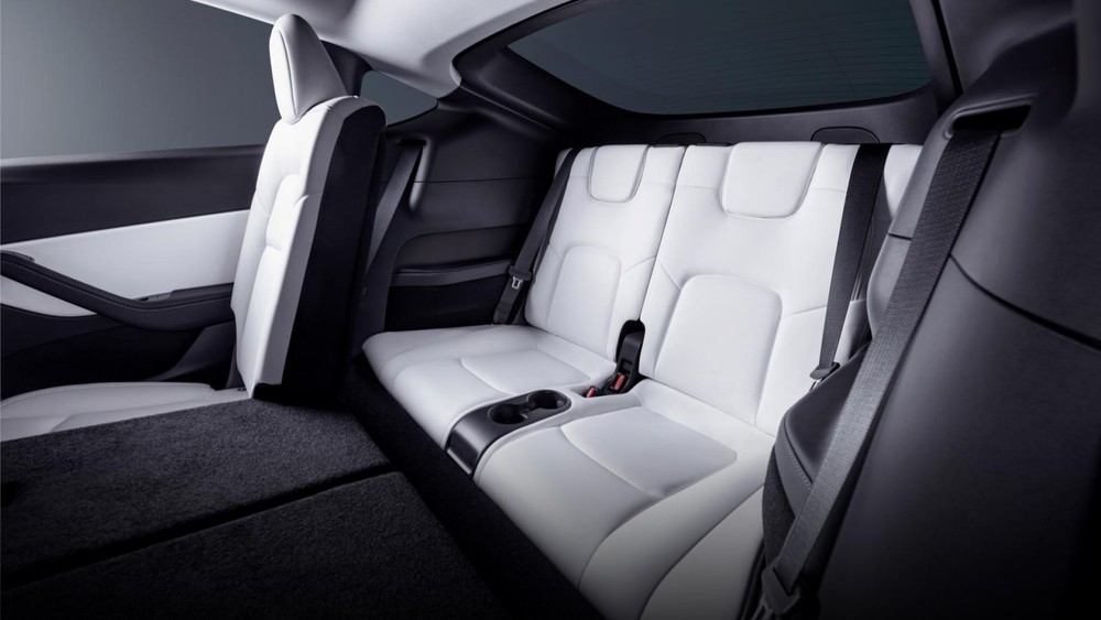 Tesla Model Y vào năm ngoái có thêm phiên bản rẻ hơn và hàng ghế thứ 3 tùy chọn Tesla Model Y vào năm ngoái có thêm phiên bản rẻ hơn và hàng ghế thứ 3 tùy chọn