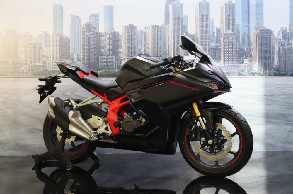 Honda CBR250RR 2023 màu đen nhám Honda CBR250RR 2023 màu đen nhám