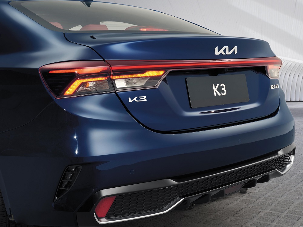 Đèn hậu của Kia K3 2023 có tạo hình bên trong mới Đèn hậu của Kia K3 2023 có tạo hình bên trong mới