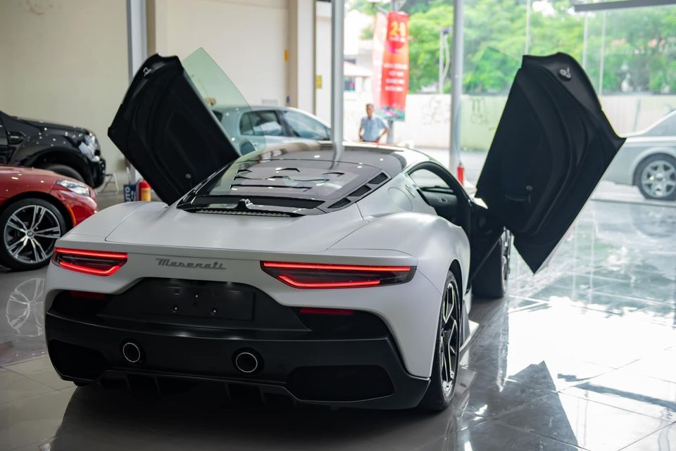 Thiết kế đuôi xe Maserati MC20 Thiết kế đuôi xe Maserati MC20