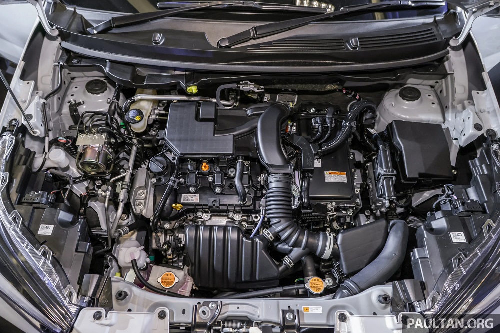 Perodua Ativa Hybrid chỉ ti&ecirc;u thụ 3,2 l&iacute;t xăng/100 km