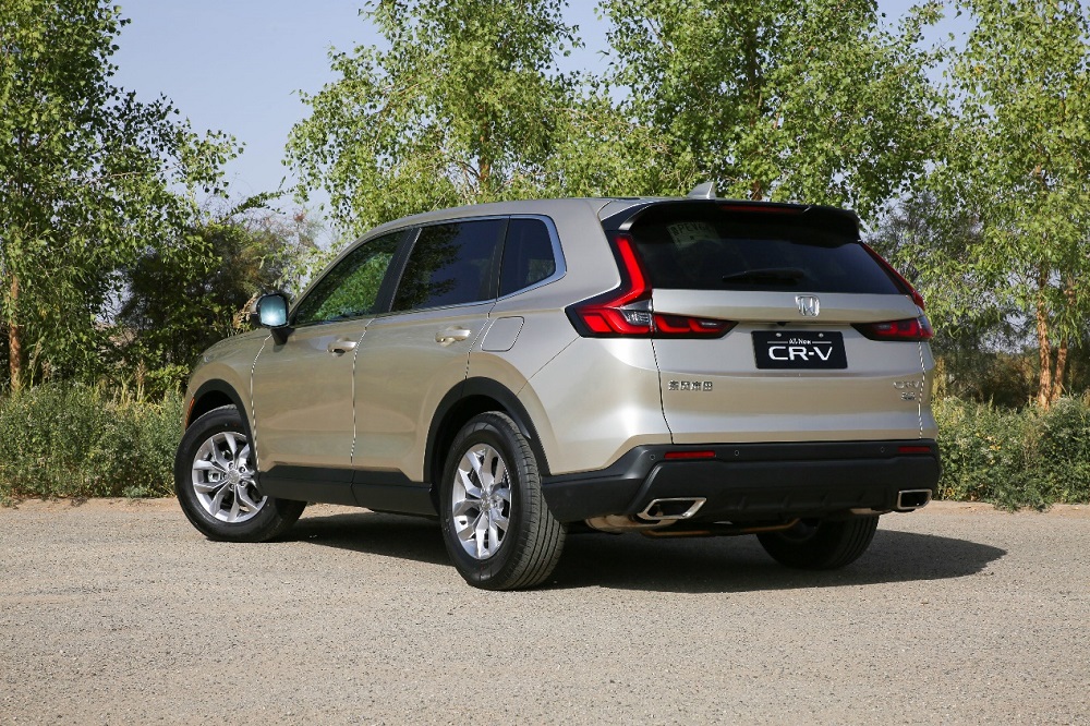 Honda CR-V 2023 nhìn từ phía sau Honda CR-V 2023 nhìn từ phía sau