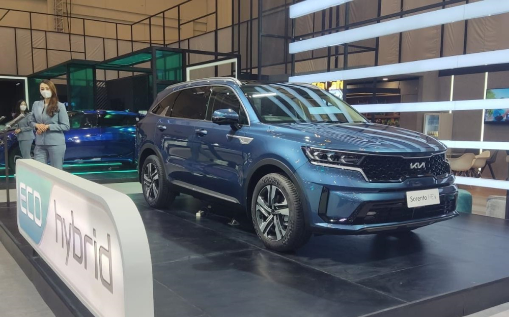 Kia Sorento HEV 2023 sẽ được lắp ráp tại Việt Nam Kia Sorento HEV 2023 sẽ được lắp ráp tại Việt Nam