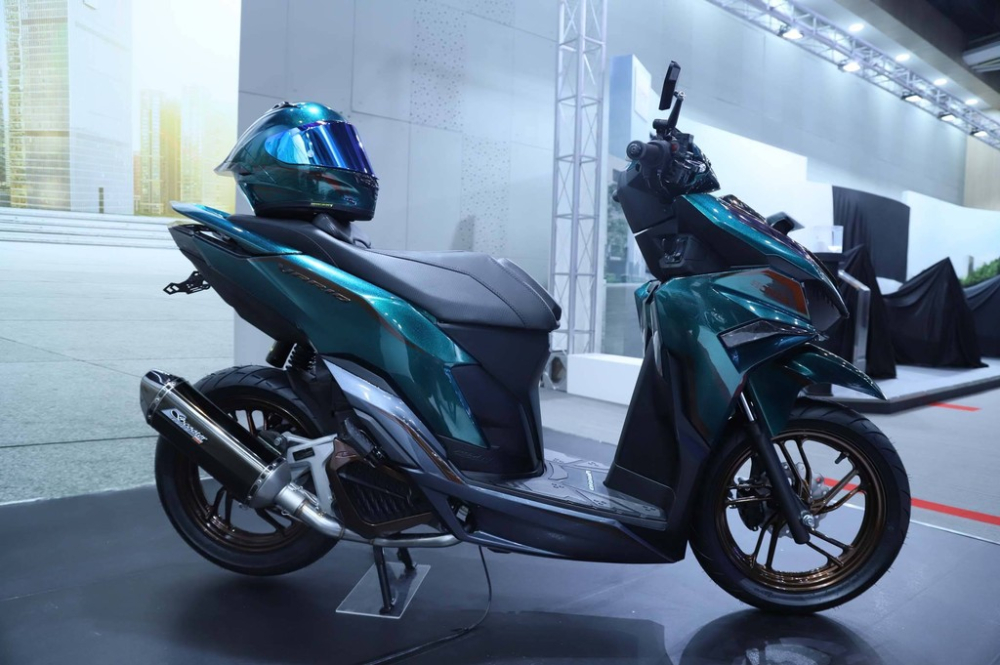 Cận cảnh Honda Vario 125 phiên bản độ chính hãng mang tên Hyper Sporty Cận cảnh Honda Vario 125 phiên bản độ chính hãng mang tên Hyper Sporty