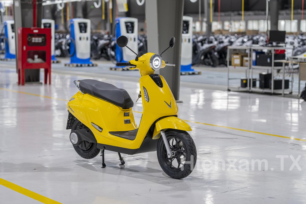VinFast EVO200 có số đo DxRxC tương ứng là 1.804 x 683 x 1.127mm.