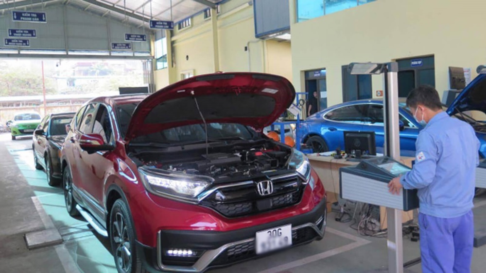 Trong 9 tháng đầu năm, có hơn 340.000 lượt phương tiện trượt đăng kiểm lần đầu. Trong 9 tháng đầu năm, có hơn 340.000 lượt phương tiện trượt đăng kiểm lần đầu.