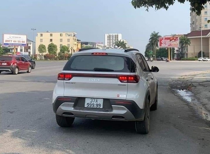 Xe Kia Sonet ngũ quý 9 Xe Kia Sonet ngũ quý 9