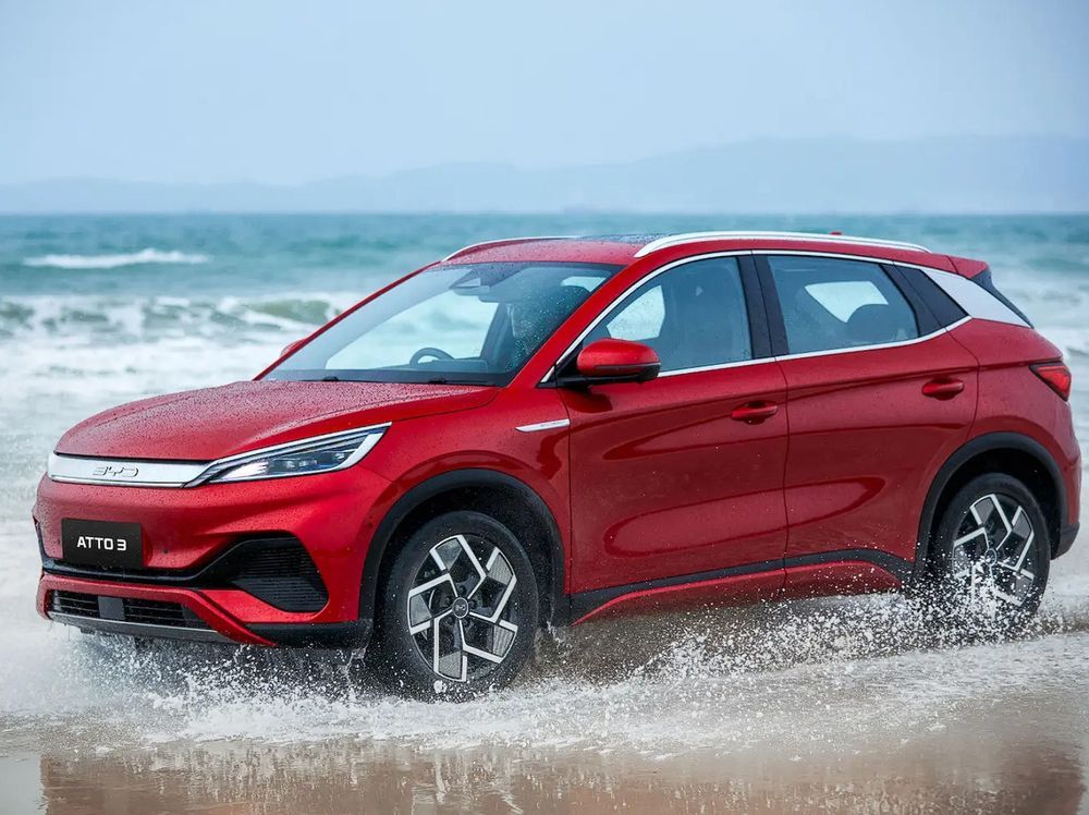 BYD Atto 3 màu đỏ BYD Atto 3 màu đỏ