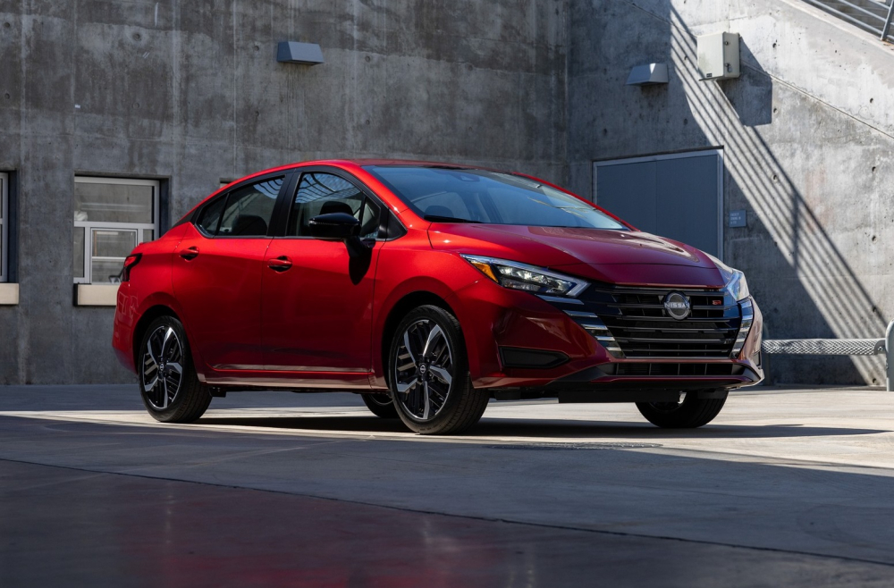 Động cơ và hộp số của Nissan Versa 2023 không thay đổi Động cơ và hộp số của Nissan Versa 2023 không thay đổi