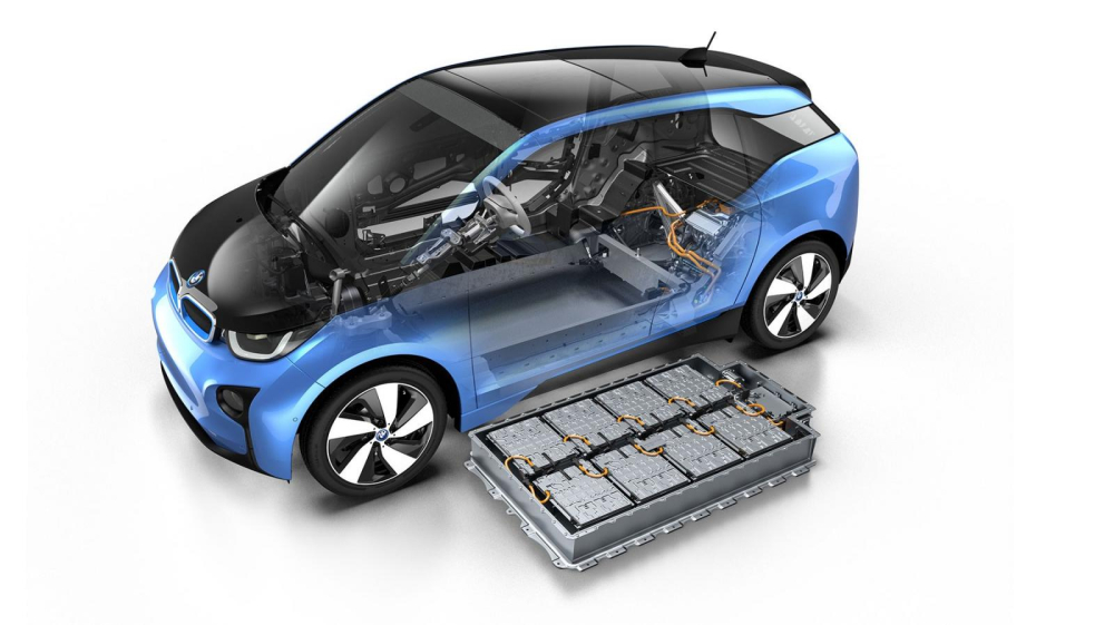 Giá pin của ô tô điện BMW i3 là 24.432 USD (589 triệu đồng) Giá pin của ô tô điện BMW i3 là 24.432 USD (589 triệu đồng)