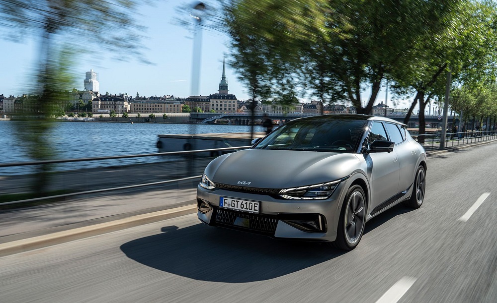 &Ocirc; t&ocirc; điện như Kia EV6 kh&ocirc;ng cần phải chạy roda