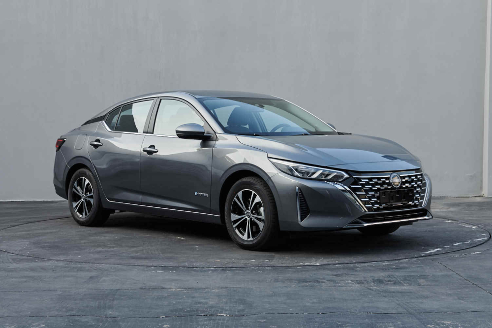 Nissan Sylphy e-Power 2023 lộ diện với thiết kế mới Nissan Sylphy e-Power 2023 lộ diện với thiết kế mới