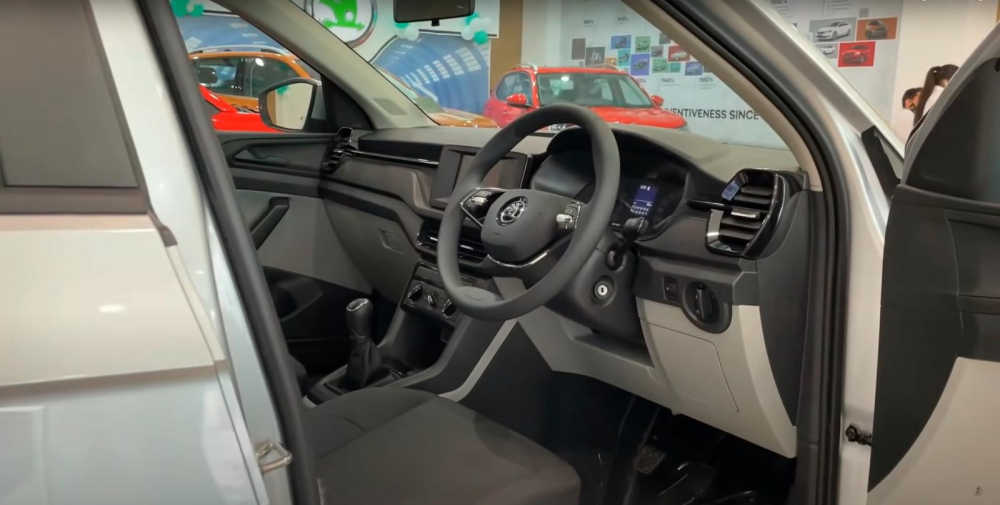 Nội thất của Skoda Kushaq bản tiêu chuẩn Nội thất của Skoda Kushaq bản tiêu chuẩn