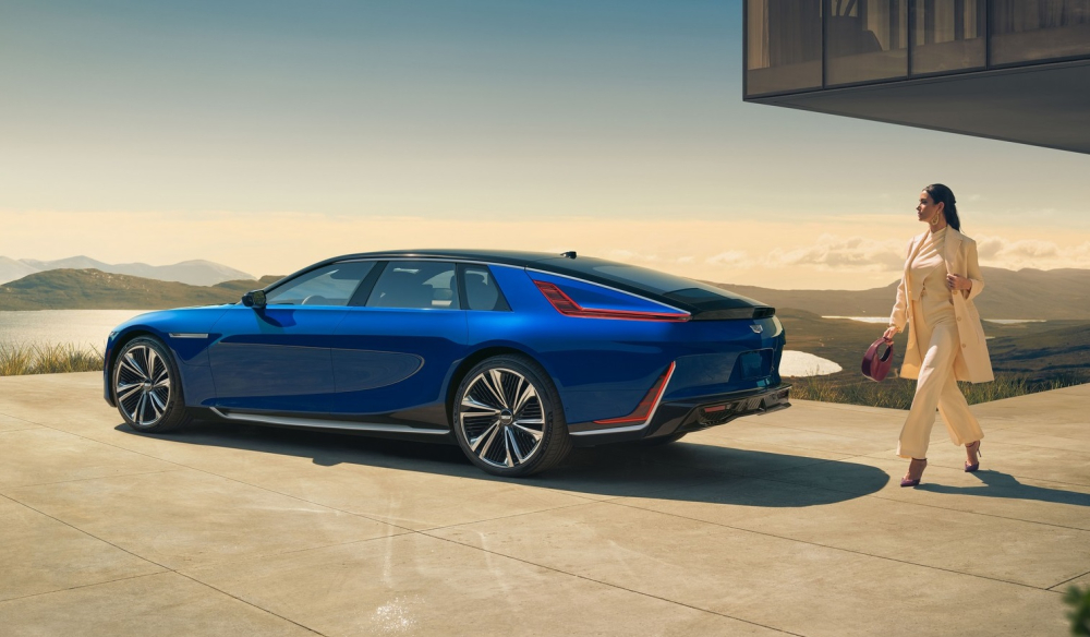 Nhìn từ góc này, Cadillac Celestiq 2024 trông khá giống Rolls-Royce Boat Tail Nhìn từ góc này, Cadillac Celestiq 2024 trông khá giống Rolls-Royce Boat Tail