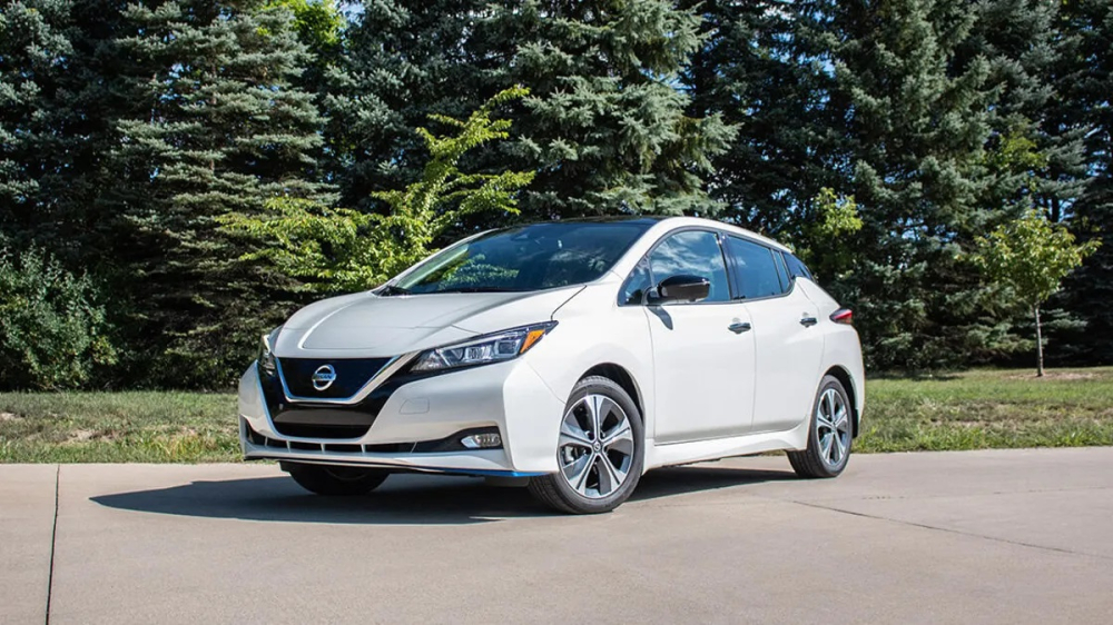Nissan Leaf l&agrave; mẫu &ocirc; t&ocirc; điện c&oacute; chế độ l&aacute;i 1 b&agrave;n đạp