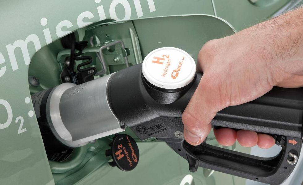 Nhiên liệu hydro có giá cao hơn xăng, dầu và chi phí sạc ô tô điện Nhiên liệu hydro có giá cao hơn xăng, dầu và chi phí sạc ô tô điện