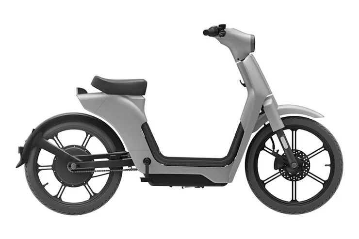Xe máy điện Honda Super Cub dùng yên đơn cho 1 người ngồi Xe máy điện Honda Super Cub dùng yên đơn cho 1 người ngồi