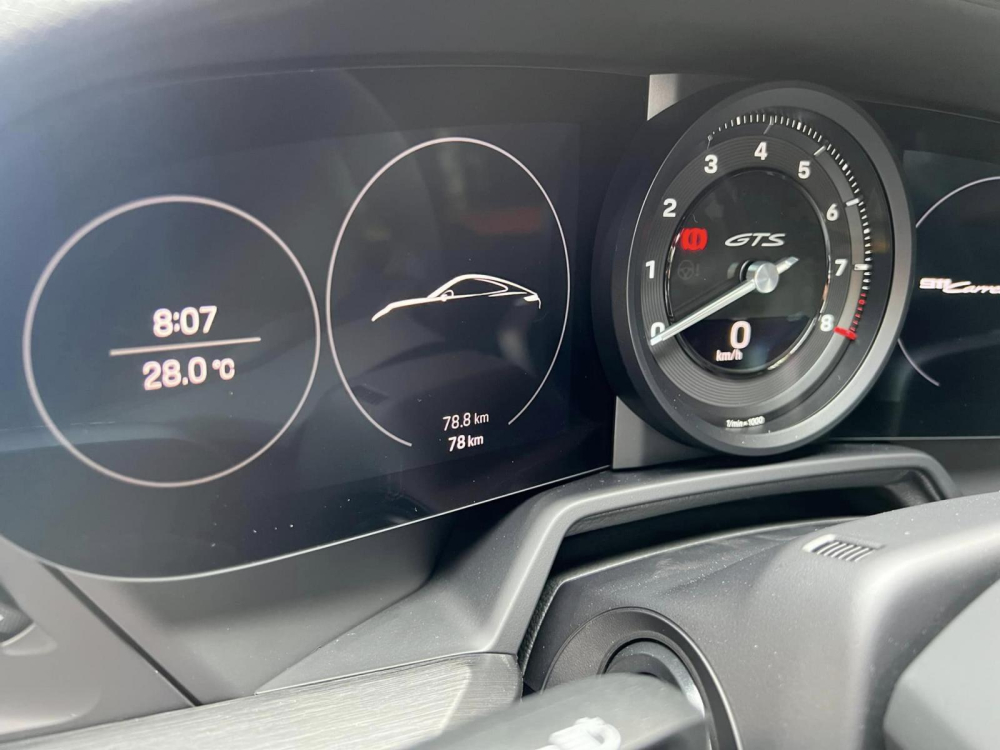 Xe chỉ mới lăn b&aacute;nh 78 km