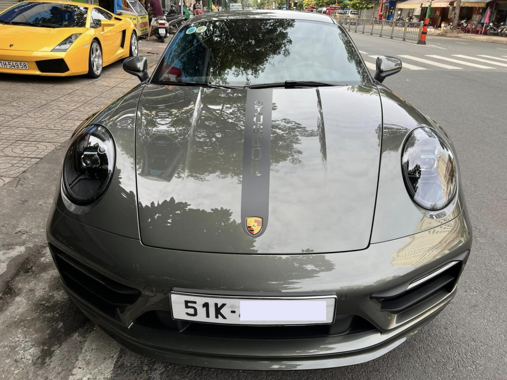 Porsche 911 Carrera GTS 992 bản số s&agrave;n của nh&agrave; sưu tập xe h&agrave;ng đầu Việt Nam lộ diện