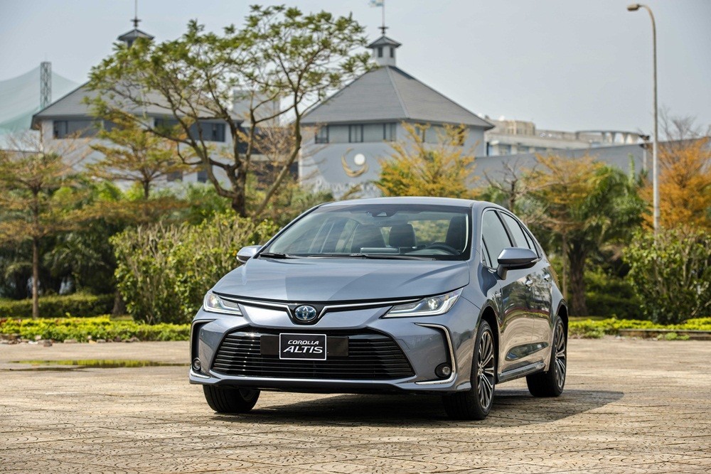 Toyota Corolla Altis vẫn đứng hạng 3 trong bảng doanh số xe sedan cỡ C tháng 10/2022 nhưng có thể sẽ bị mất vị trí này trong tháng tới