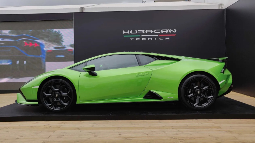Lamborghini Huracan Tecnica dùng động cơ mạnh mẽ như Huracan STO Lamborghini Huracan Tecnica dùng động cơ mạnh mẽ như Huracan STO