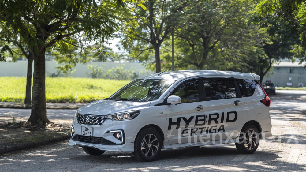 Suzuki Ertiga Hybrid vừa ra mắt cũng đ&atilde; b&aacute;n được 42 xe trong th&aacute;ng 10/2022.