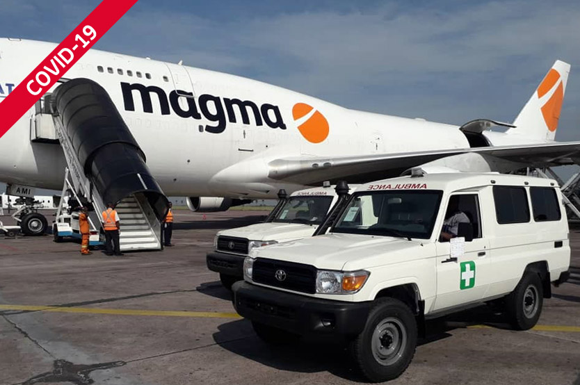2 trong số 4 chiếc xe cứu thương được đại lý gửi tới Cộng hòa Congo vào năm 2020 để đối phó với đại dịch Covid-19 2 trong số 4 chiếc xe cứu thương được đại lý gửi tới Cộng hòa Congo vào năm 2020 để đối phó với đại dịch Covid-19