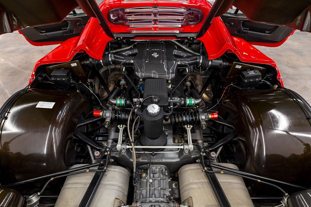Động cơ V12 mạnh mẽ của Ferrari F50 Động cơ V12 mạnh mẽ của Ferrari F50