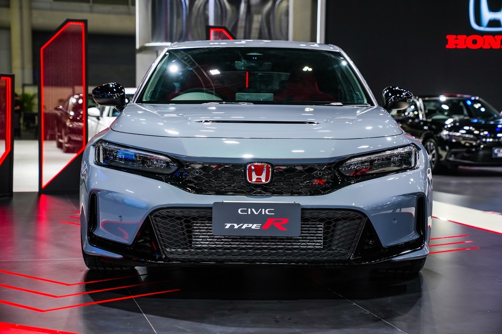 Cận cảnh đầu xe của Honda Civic Type R 2023