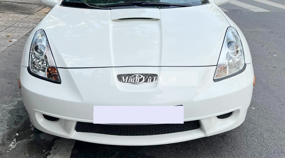 Còn Celica bản ZZT231 vẫn được trang bị động cơ 4 xi-lanh, dung tích 1.8 lít nhưng sản sinh ra công suất tối đa 187 mã lực, lý do vì đây là bản hiệu suất cao hơn (ở Châu Âu và Nhật Bản), được đồng phát triển với Yamaha, có tính năng điều khiển nâng van biến thiên hai bước kết hợp với điều chỉnh van biến thiên. Còn Celica bản ZZT231 vẫn được trang bị động cơ 4 xi-lanh, dung tích 1.8 lít nhưng sản sinh ra công suất tối đa 187 mã lực, lý do vì đây là bản hiệu suất cao hơn (ở Châu Âu và Nhật Bản), được đồng phát triển với Yamaha, có tính năng điều khiển nâng van biến thiên hai bước kết hợp với điều chỉnh van biến thiên.