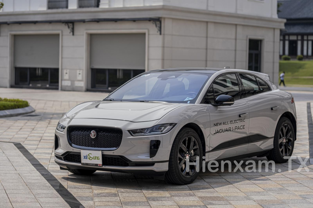 Jaguar i-Pace dù thú vị và giá bán không quá cao nếu so với các đối thủ hạng sang khác nhưng do số lượng nhập khẩu hạn chế nên rất khó để mở rộng thị phần tại Việt Nam.