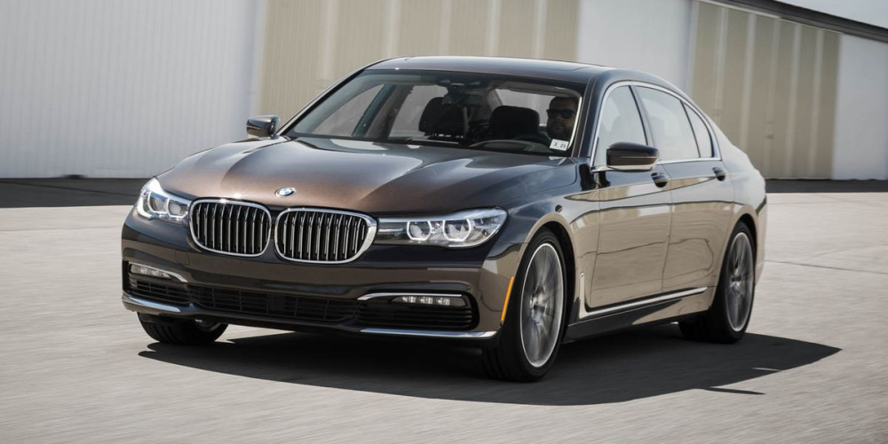 BMW 7-Series l&agrave; mẫu xe mất gi&aacute; nhất tại Mỹ sau 5 năm sử dụng