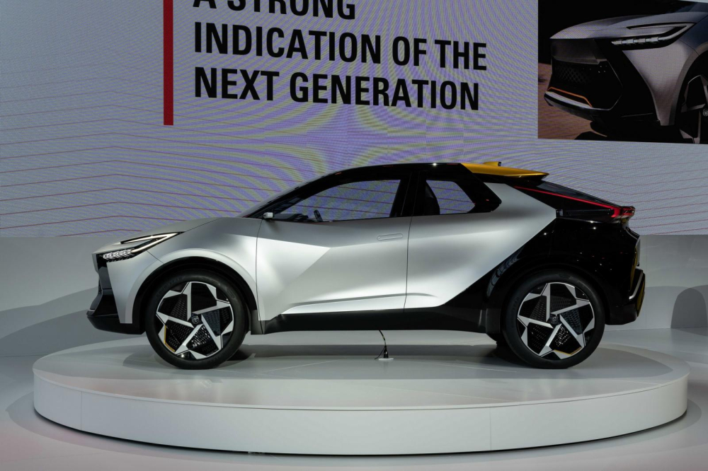 Thiết kế bên sườn của Toyota C-HR Prologue Thiết kế bên sườn của Toyota C-HR Prologue