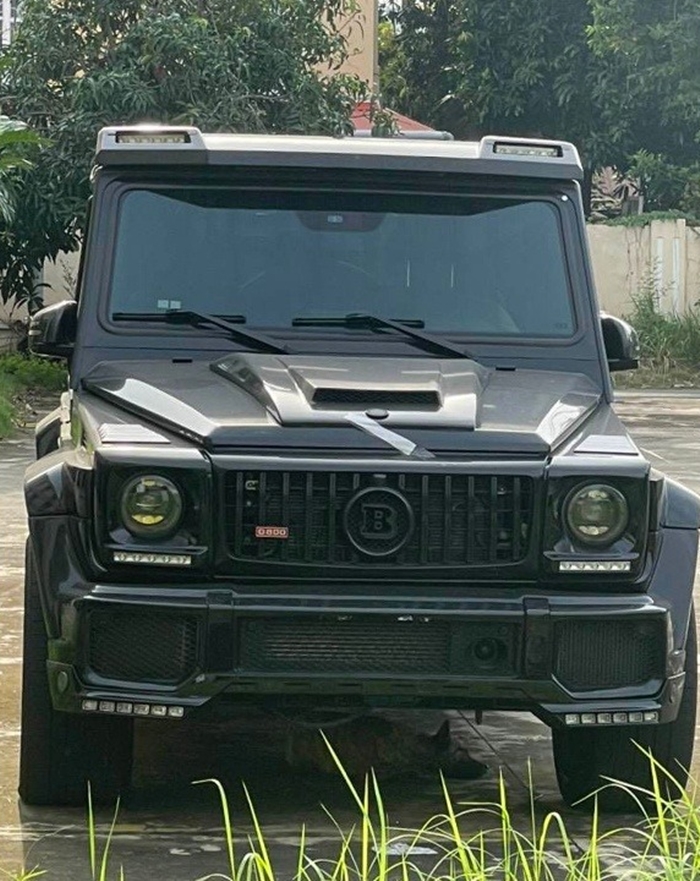 Công an tìm chủ nhân chiếc xe Mercedes G63 độ Brabus 800 đắt tiền nhưng gắn biển giả tại Tp.HCM Công an tìm chủ nhân chiếc xe Mercedes G63 độ Brabus 800 đắt tiền nhưng gắn biển giả tại Tp.HCM