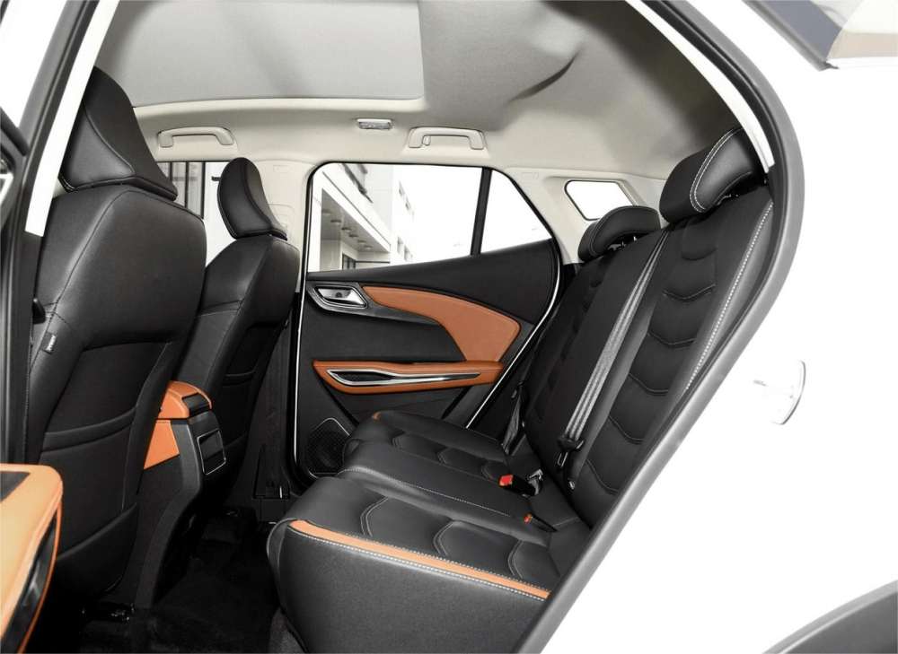 Hàng ghế sau của Zotye T300L