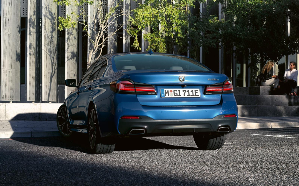 BMW 5-Series lắp ráp BMW 5-Series lắp ráp