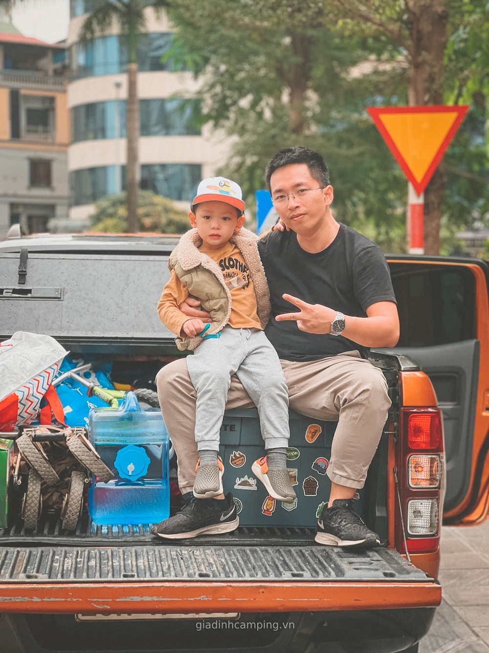 Trước chuyến đi, anh Huy đ&atilde; chuẩn bị kỹ lưỡng từ xe đến đồ d&ugrave;ng mang theo để đảm bảo h&agrave;nh tr&igrave;nh trọn vẹn nhất.