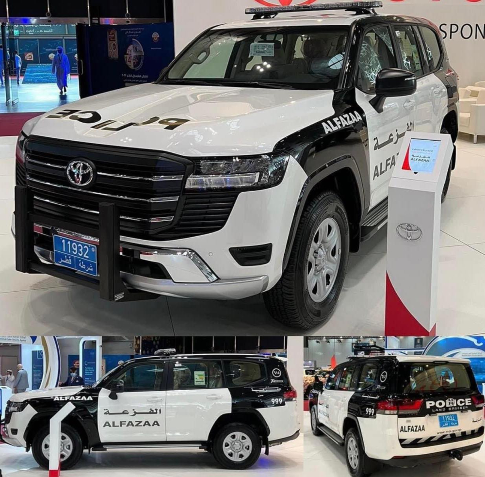 Toyota Land Cruiser của cảnh s&aacute;t cứu hộ Qatar