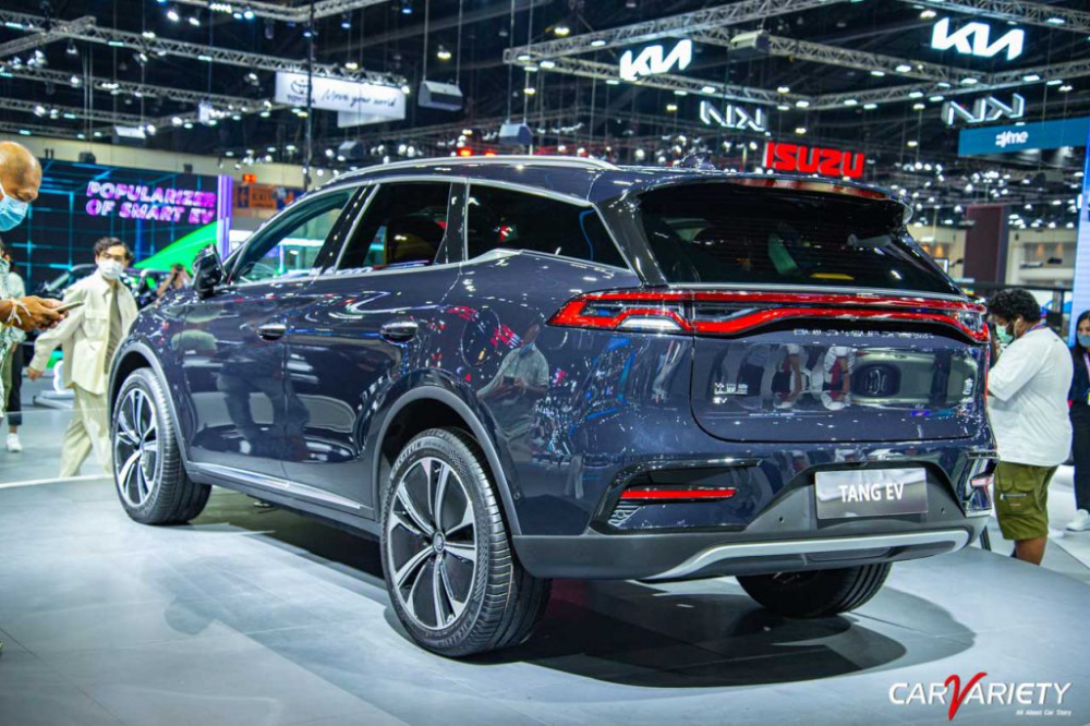 BYD Tang EV sở hữu công suất và quãng đường di chuyển khá lớn BYD Tang EV sở hữu công suất và quãng đường di chuyển khá lớn