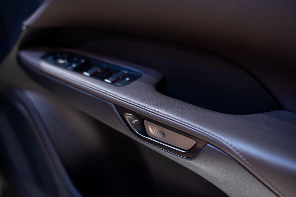 Lexus RX 450h+ 2023 có gói công nghệ an toàn Lexus Safety System Plus