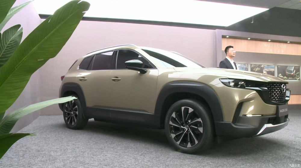 Mazda CX-50 2023 tạm thời mới có 2 tùy chọn động cơ Mazda CX-50 2023 tạm thời mới có 2 tùy chọn động cơ