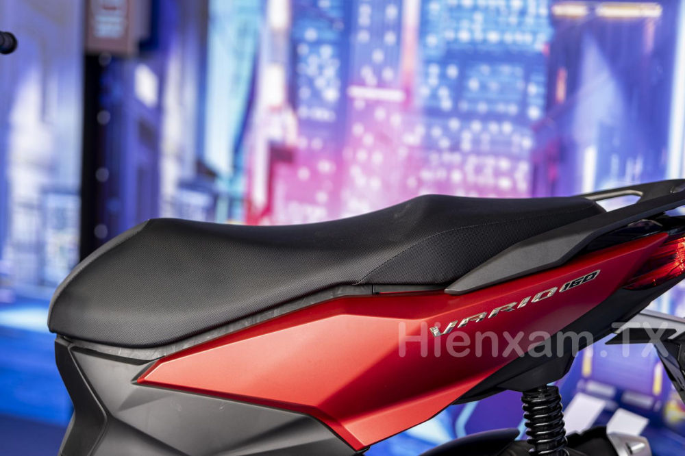 Y&ecirc;n xe của Honda Vario 160.